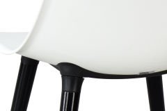 Vilinze Eames Ahşap Ayak Plastik Beyaz Sandalye Siyah